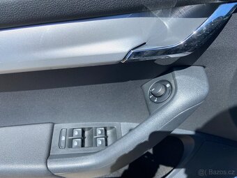 Škoda Octavia 1.6 TDi DSG Navigace, Tempomat - 7