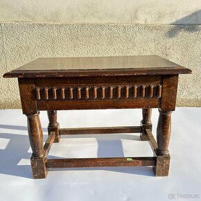 Dubová stolička s úložným prostorem - 7