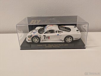 Analógové FLY 1:32 autá na autodráhu - 7