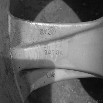 Alu Ford 7x16" ET47 Rial Viper 5x108 - 7