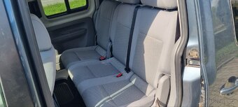 VW Caddy MAXI Life 2.0TDi 103kw 7míst mod.2010 velice slušné - 7