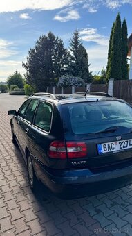 Volvo V40 1.9D - 7