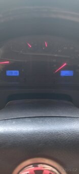 VW Transporter T5 Shuttle 2.5 tdi - 7
