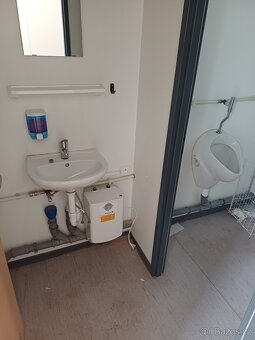 Použitá sanitární buňka s kuchyňkou, sanitární kontejner - 7