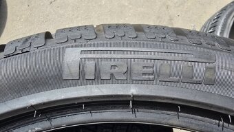 Zimní pneu 245/40/19 Pirelli - 7