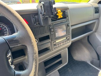 Vw caravelle 2.5tdi 111kw - 7