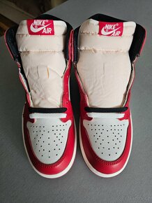 Nike Air Jordan 1 High Chicago Lost And Found - 7