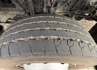 Mercedes-Benz 1836 - chladící skříň s hydraulickým čelem - 7