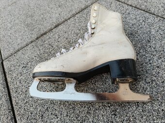 Dámské brusle - 7