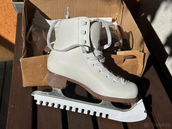 Prodám dětské brusle – výborný stav - 7