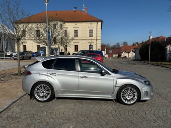Subaru Impreza WRX STI - 7
