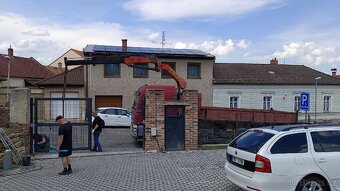 Přeprava, manipulace s hydraulickou rukou a kontejnerem. - 7