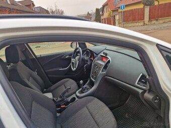 Opel Astra J Sports Tourer 1.7 cdti - 7