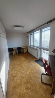 Pronájem byt pro studenty 2+1 zařízený (66,0 m2), Zlín - 7