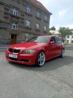 Prodám vyměnim BMW E90 320D 120kw - 7