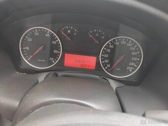 Fiat croma 1,9 JTDm 110 kW rok 2007 - 7