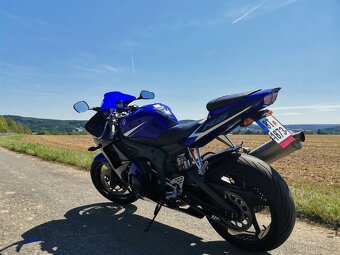 Yamaha R6 - 7