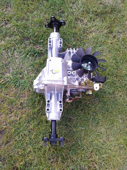 Převodovka Hydrogear 1500 poloosa 25,4 mm - 7