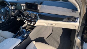 BMW 530i - 7