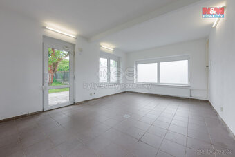 Prodej rodinného domu, 182 m², Karlovy Vary, ul. Na Stezce - 7