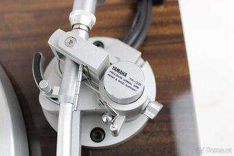 Gramofón YAMAHA GT-2000 - 7