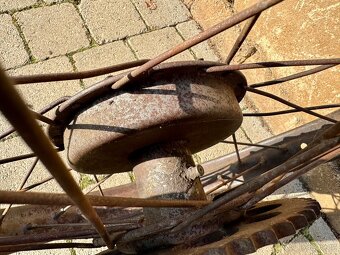 Jawa 175 250 speciál - zadní kolo - 7