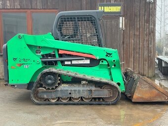 Smykový pásový nakladač Bobcat T550 - 7