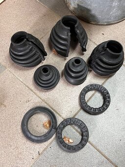 Prachovky na Škoda Spartak, Felicie, 100, 105 - 7