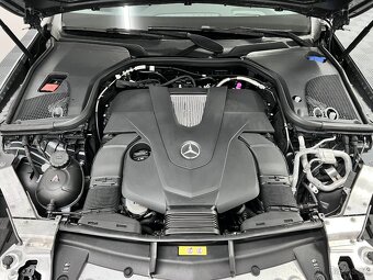 Mercedes-Benz E450 benzín 270 kW 4-Matic 68TKM DPH - 7