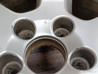 5x108 Volvo 7,5Jx18 ET55 číslo dílu 31323604 alu disky - 7