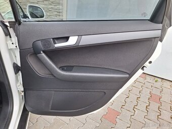 Audi A3 1.6i 75kW - 7
