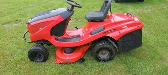 Zahradní sekaci traktor - 7