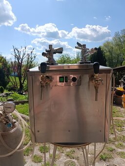 VÝČEP - 7