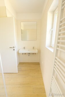 Prémiový 3+kk se zahradou (1200 Kč/měs. vytápění a ohřev TV) - 7