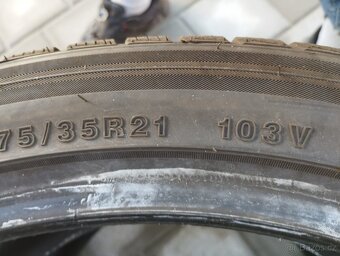 Gripmax SureGrip Pro Winter 275/35 R21 - 7