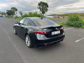 Alfa Romeo Giulia Veloce Q4 2.0T - 7