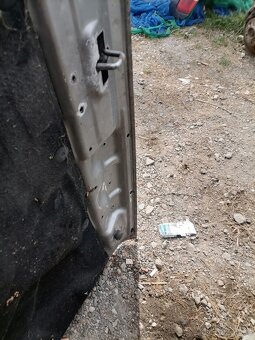 přední kapota na Opel Frontera - 7