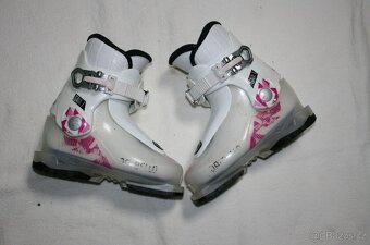 dívčí lyže dynamic Elve 80 cm , lyžaky - 7