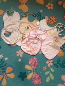 Set pro miminko: vybavení postýlky, ručníky a bryndáky - 7