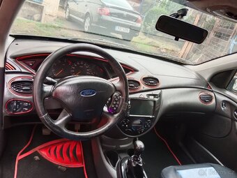 Ford Focus - 7