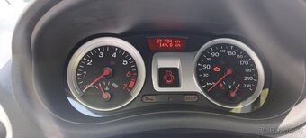 Prodám Renault Clio najeto 67 tis, jako nový - 7