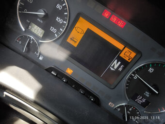 Tahač Mercedes-Benz ACTROS MP3 STANDARD TOP CONDITION - 7