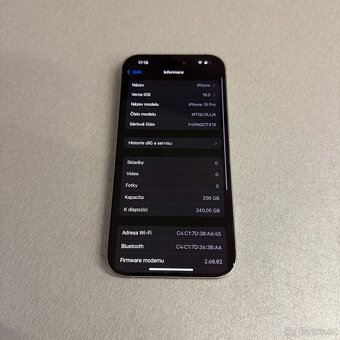 iPhone 15 Pro 256GB natural titan, pěkný stav, rok záruka - 7
