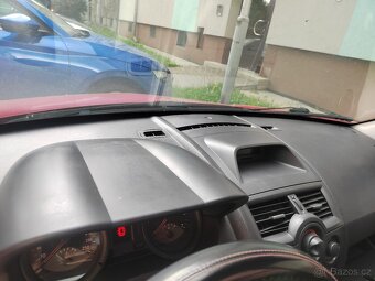 Renault Megane II 1.4 (16 V) - 7