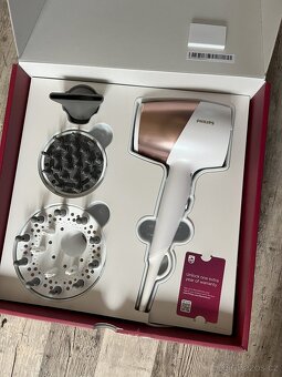 Philips SenseIQ Fén - 7