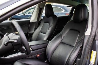Tesla Model 3 Long Range - 7