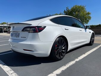TESLA model 3 Performance FSD - 7