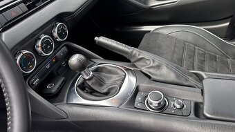 MAZDA MX-5 2.0i ND RF 135KW 4800KM ROK 2023 ZÁNOVNÍ STAV - 7