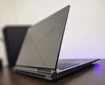 Asus ROG Strix G18 + Dárky - 7