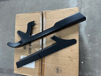 Harley davidson v rod - díly - 7